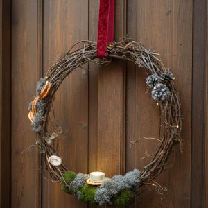 Ghirlanda con portacandela